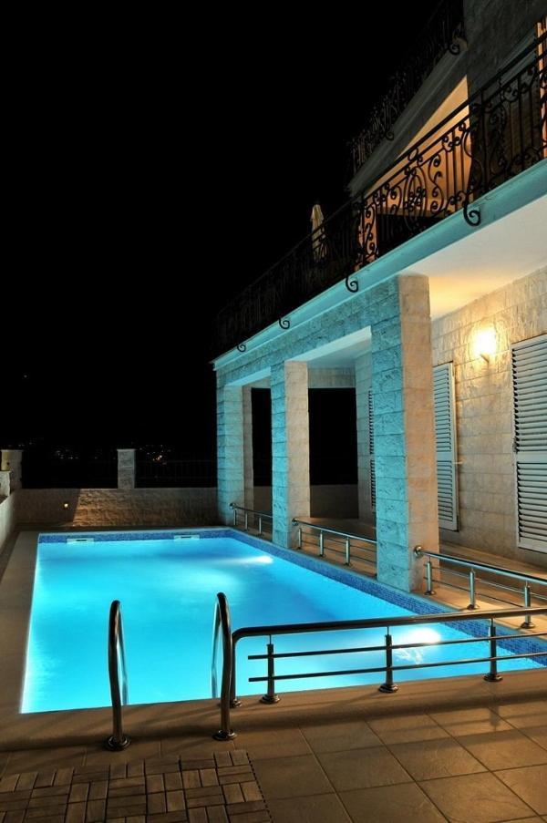 Villa Mare Apartments Tivat Dış mekan fotoğraf