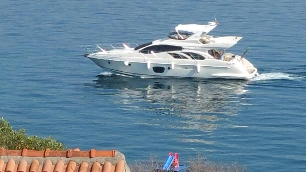 Villa Mare Apartments Tivat Dış mekan fotoğraf
